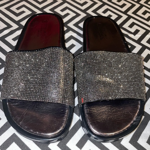 Rogue Shoes - Hematite Black Rhinestone Slides